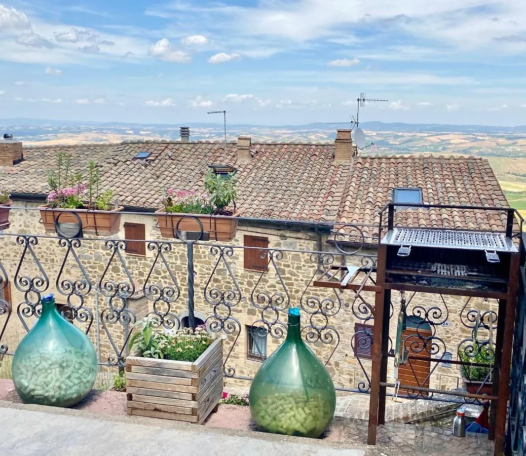 Holiday home Panoramic Nest In Montalcino Villa Italy
